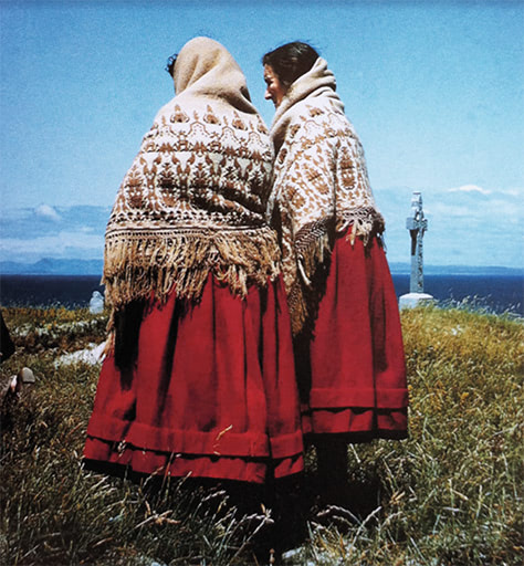 Traditional clothes of Aran women